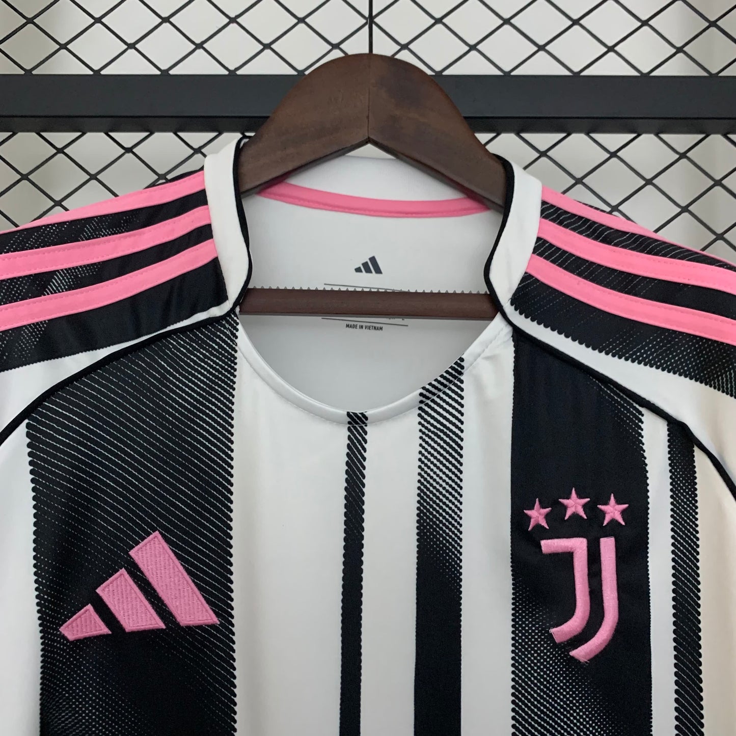 Camisola Juventus - 25/26
