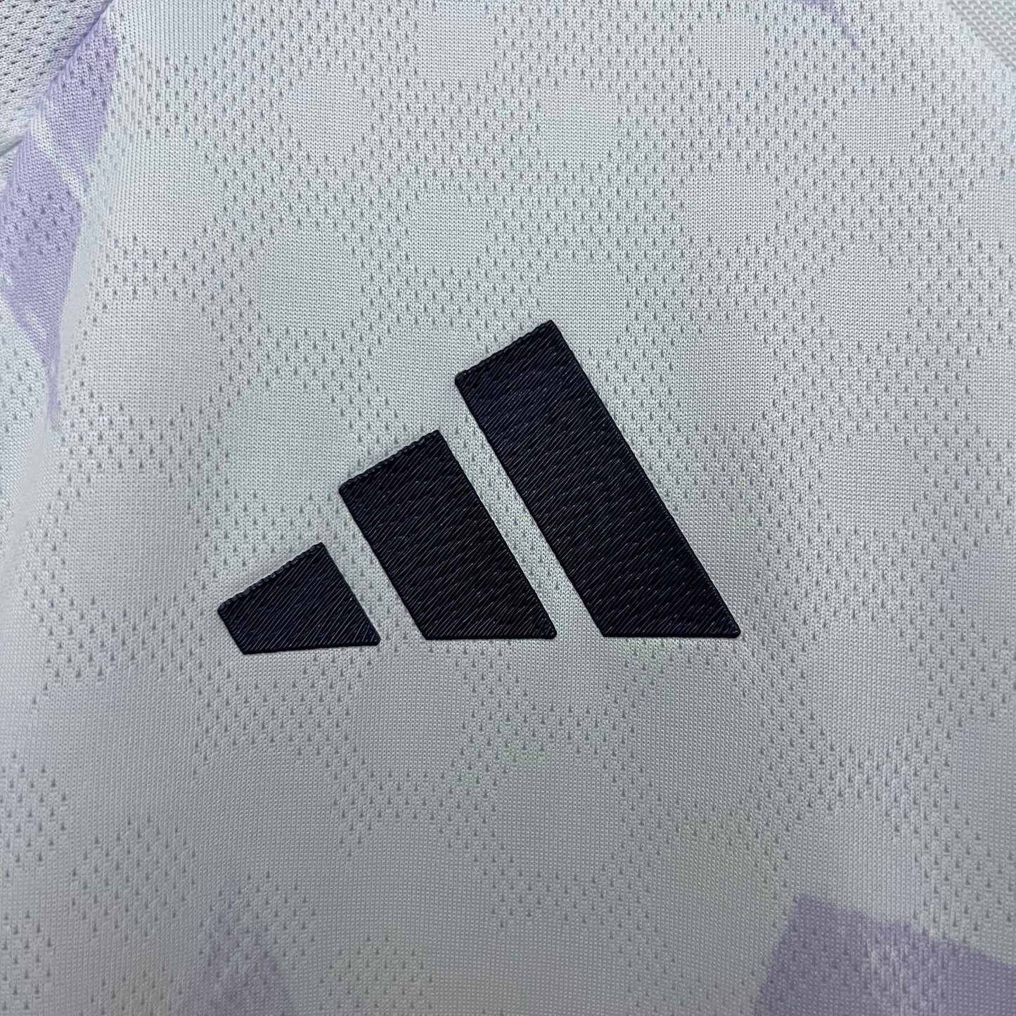 Camisola Manchester United Away - 25/26