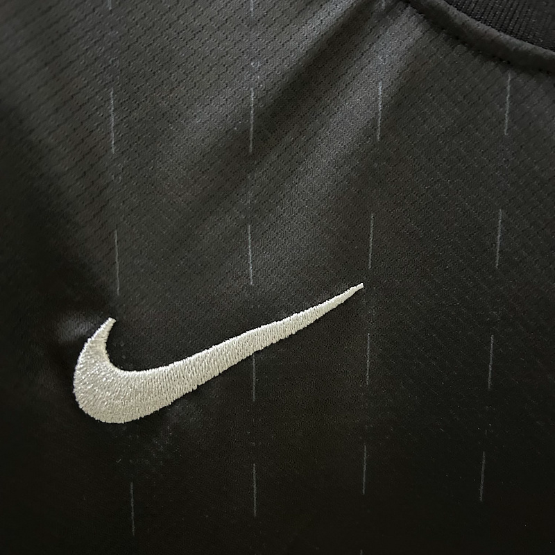 Camisola Tottenham Away - 25/26