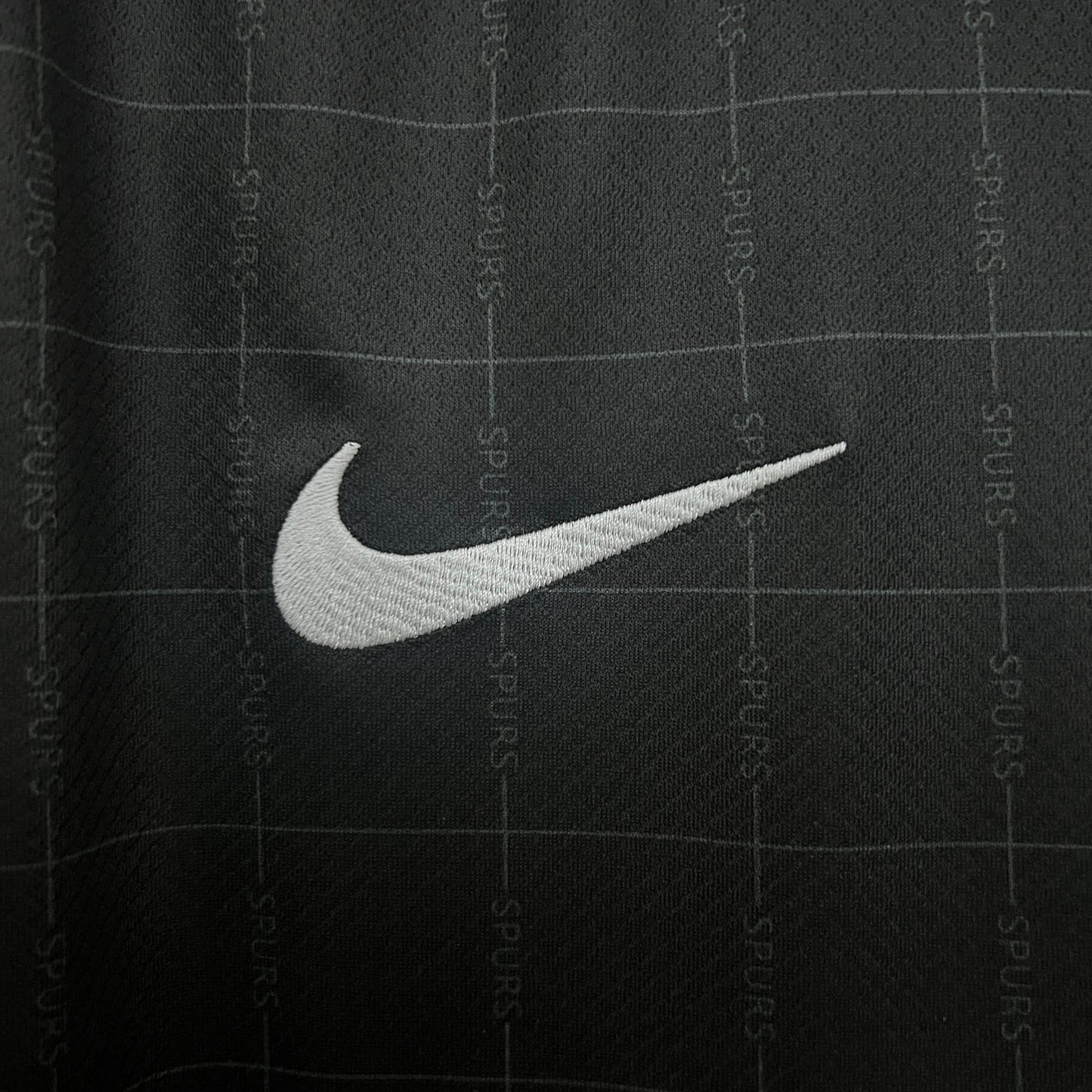 Camisola Tottenham Away - 25/26