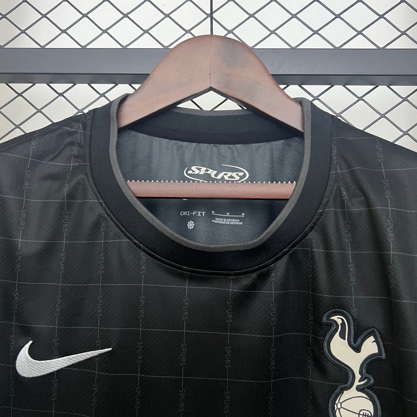 Camisola Tottenham Away - 25/26