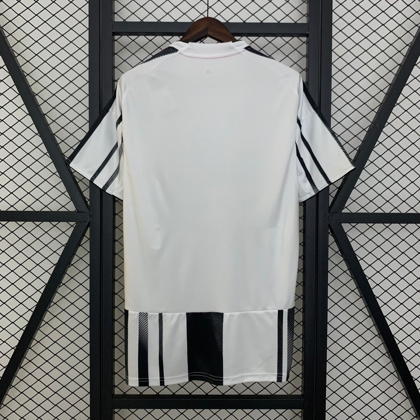Camisola Juventus - 25/26