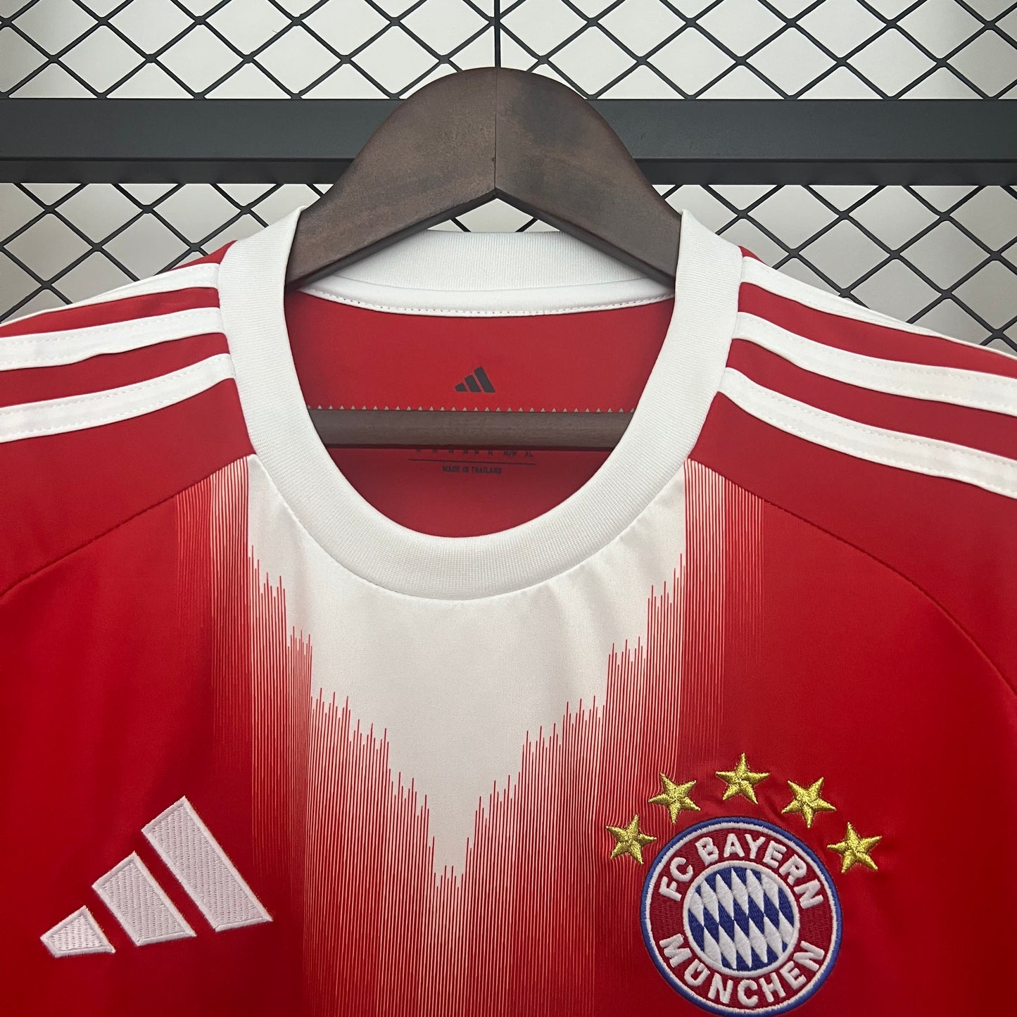 Camisola Bayern Munich - 25/26