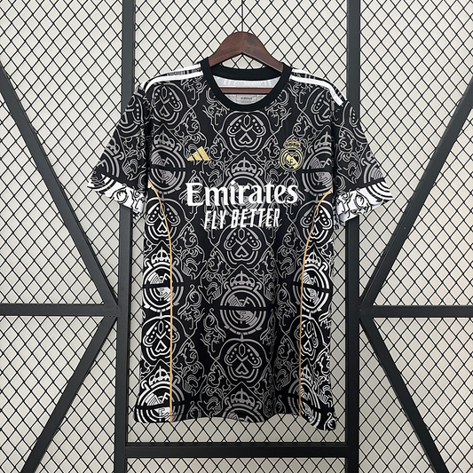 Camisola Real Madrid Edição Especial Preta - 24/25