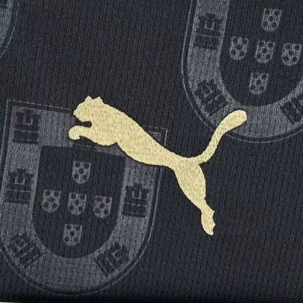 Camisola Portugal Eusébio - 2025