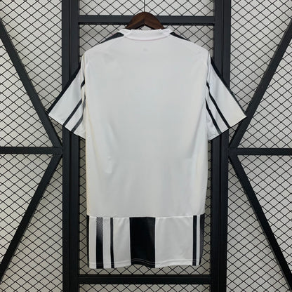 Camisola Juventus - 25/26